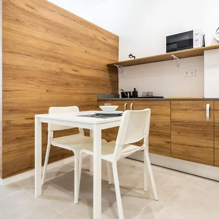 Estudio En Malvarrosa A Metros De La Playa, Con Terraza Y Zonas Comun Apartment *