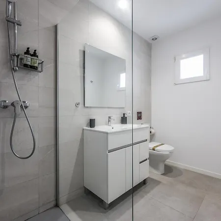 Estudio En Malvarrosa A Metros De La Playa, Con Terraza Y Zonas Comun Apartment