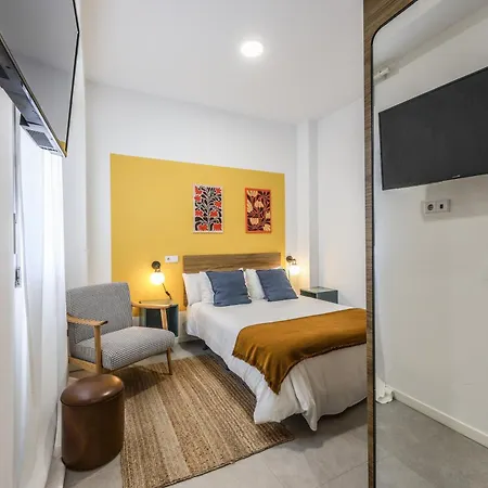 Estudio En Malvarrosa A Metros De La Playa, Con Terraza Y Zonas Comun Apartament