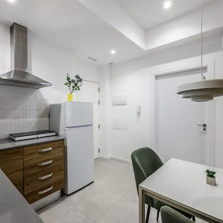 Estudio En Malvarrosa A Metros De La Playa, Con Terraza Y Zonas Comun Apartmán